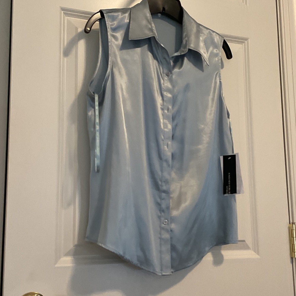 Jones New York Sleeveless Blouse - Light Blue